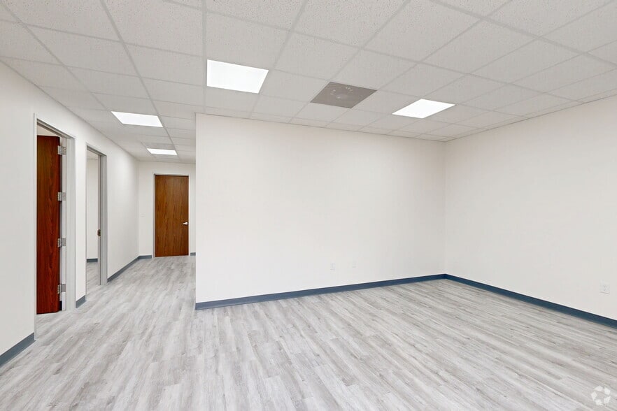 Jarvis Business Park portfolio of 4 properties for sale on LoopNet.co.uk - Matterport 3D Scan - Image 3 of 23