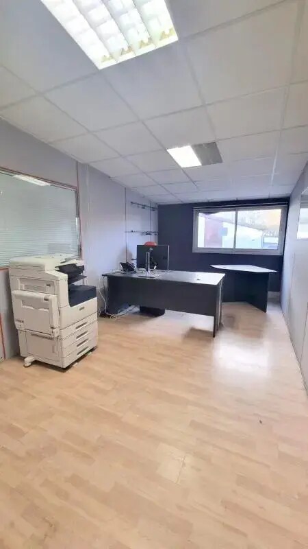 Allée Des Souches, Achères for sale Interior Photo- Image 1 of 4