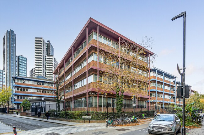 More details for 1-6 Citadel Pl, London - Office to Rent