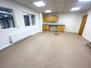 Duttons Way, Blackburn to rent Interior Photo- Image 2 of 4
