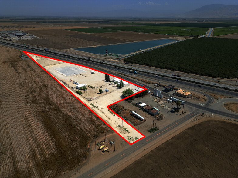 1047 Mettler Frontage Rd W, Bakersfield, CA for sale - Building Photo - Image 3 of 15