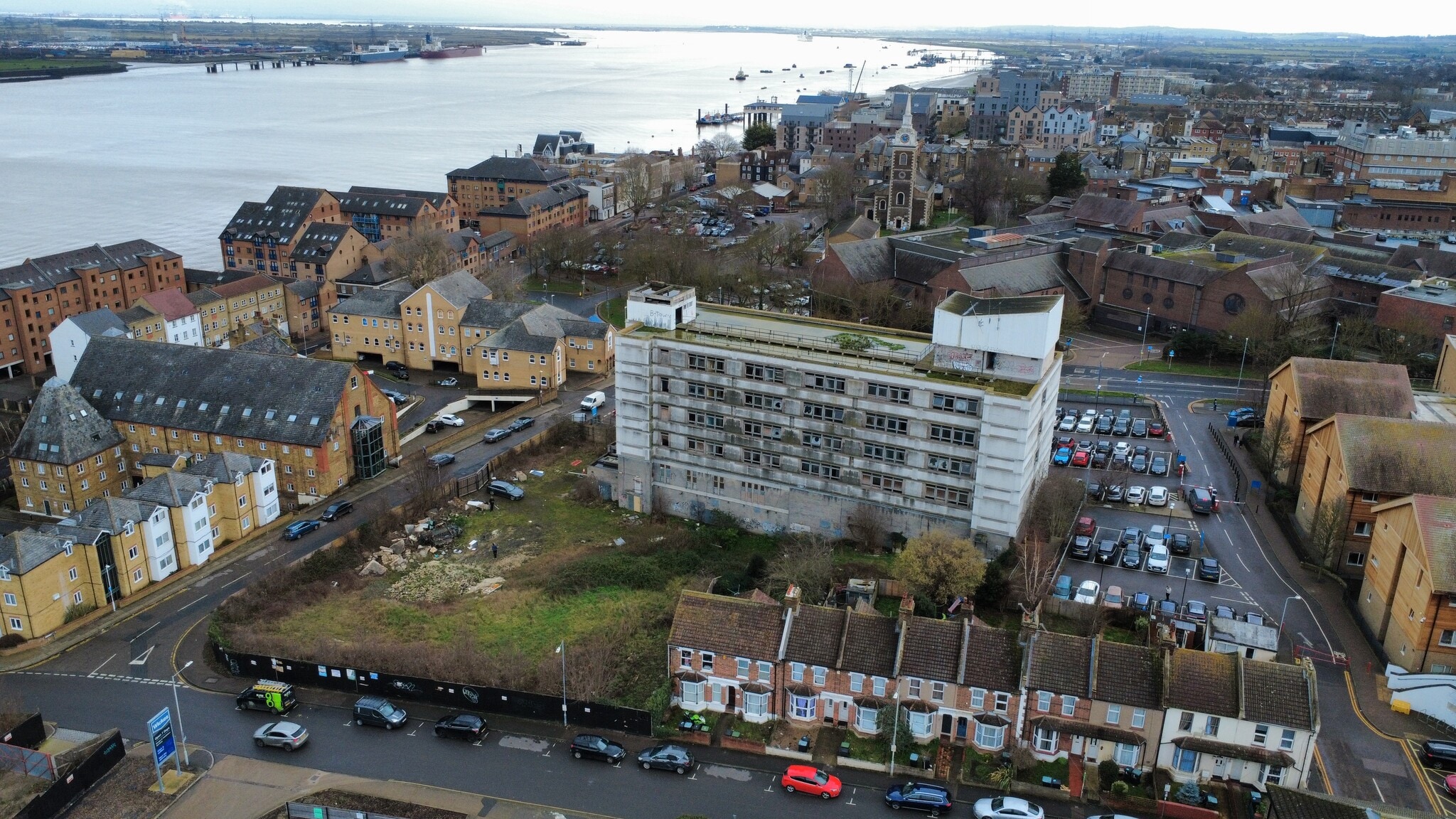 Clifton Rd, Gravesend for sale Primary Photo- Image 1 of 16