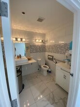 9025 Wilshire Blvd, Beverly Hills, CA to rent Interior Photo- Image 2 of 2