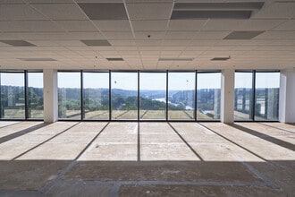 9040 Roswell Rd, Atlanta, GA to rent Interior Photo- Image 2 of 3