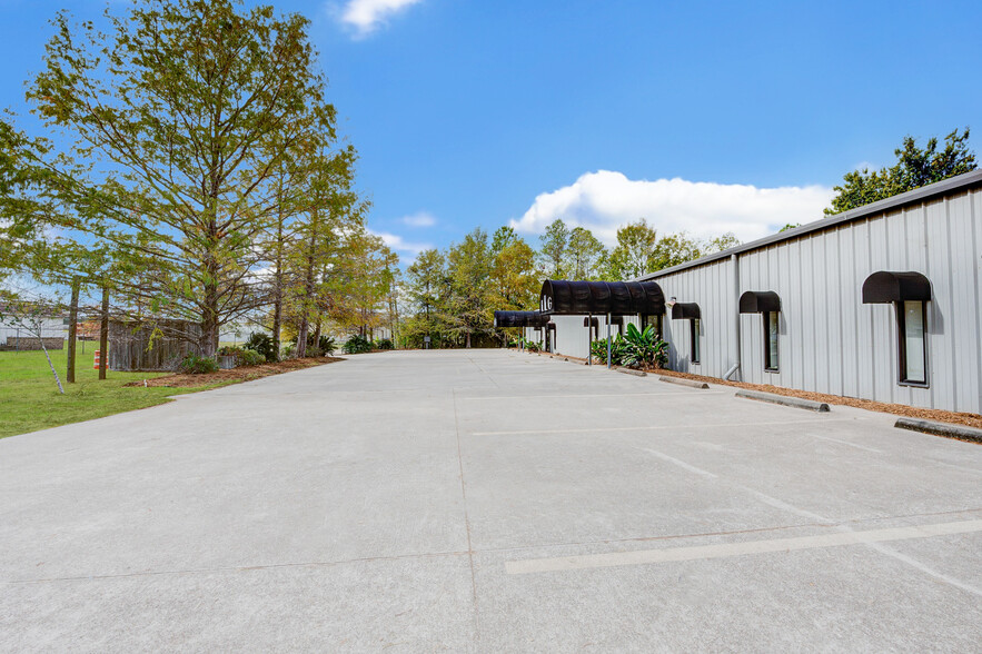 7415 Eastex Freeway Plaza, Beaumont, TX for sale - Building Photo - Image 3 of 27