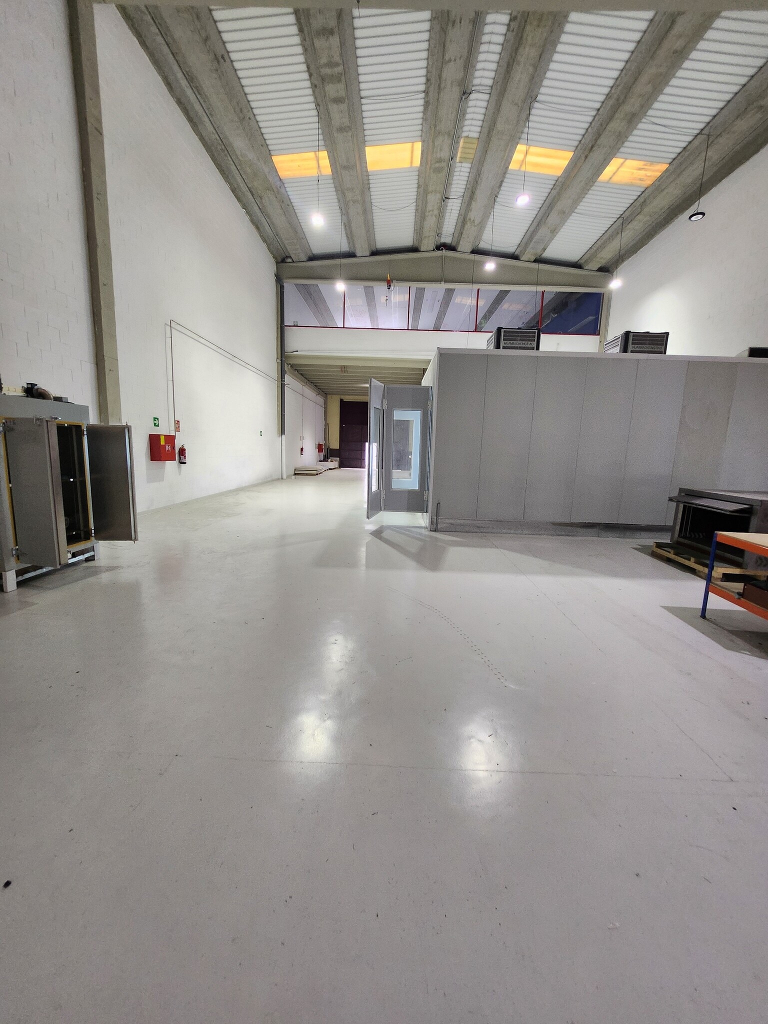 Industrial in Abrera, Barcelona to rent Interior Photo- Image 1 of 4