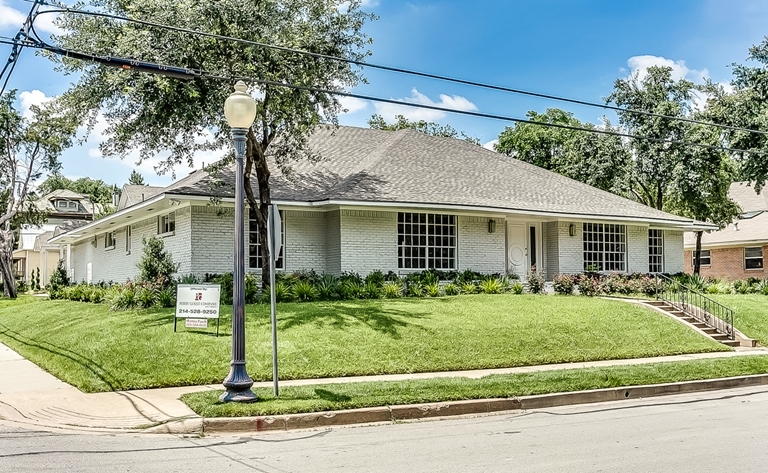 2605 Thomas Ave, Dallas, TX for sale - Primary Photo - Image 1 of 1