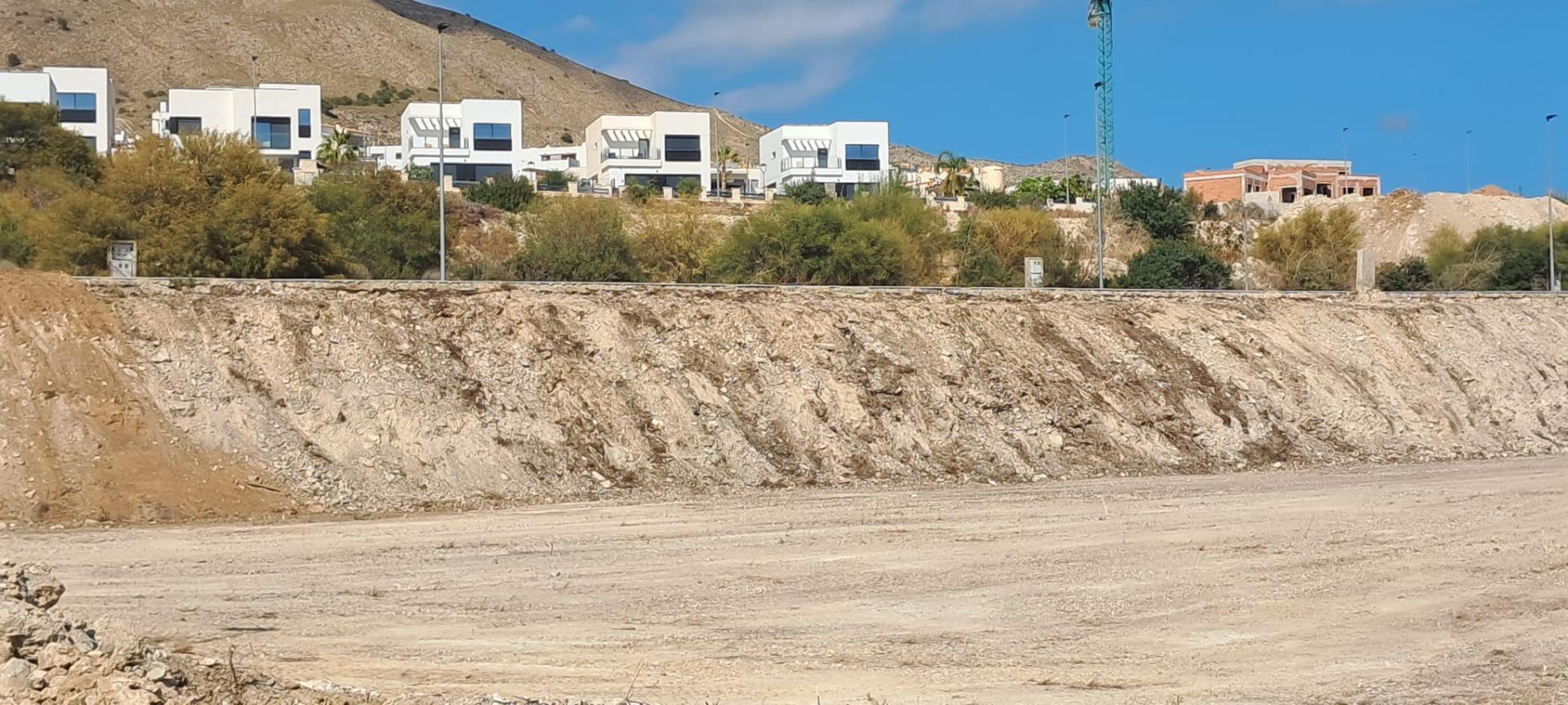 Land in Finestrat, Alicante for sale Construction Photo- Image 1 of 8