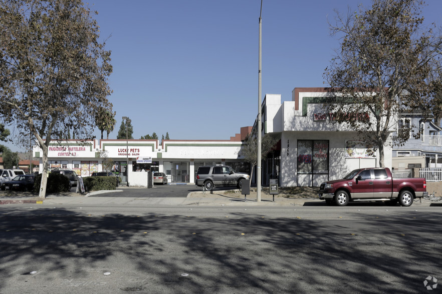 1565 Holt Ave, Pomona, CA for rent - Primary Photo - Image 1 of 4