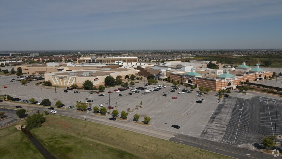 2501 W Memorial Rd, Oklahoma City, OK for sale - Primary Photo - Image 1 of 1