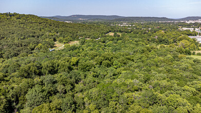 45 E 19th St, Fayetteville, AR for sale Primary Photo- Image 1 of 13