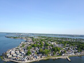 22B Edgewater Park, Bronx, NY for sale Primary Photo- Image 1 of 16