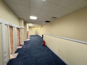 16 High St, Bridgwater to rent Construction Photo- Image 2 of 8