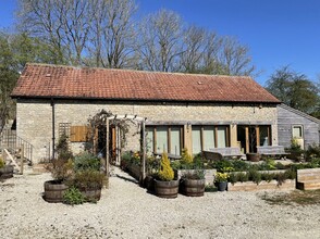 Halfway Barn, York for rent Building Photo- Image 1 of 1