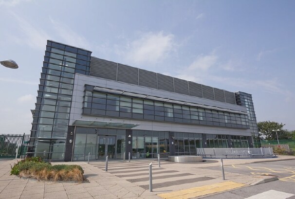 Red Hall Crescent, Wakefield for sale Primary Photo- Image 1 of 1