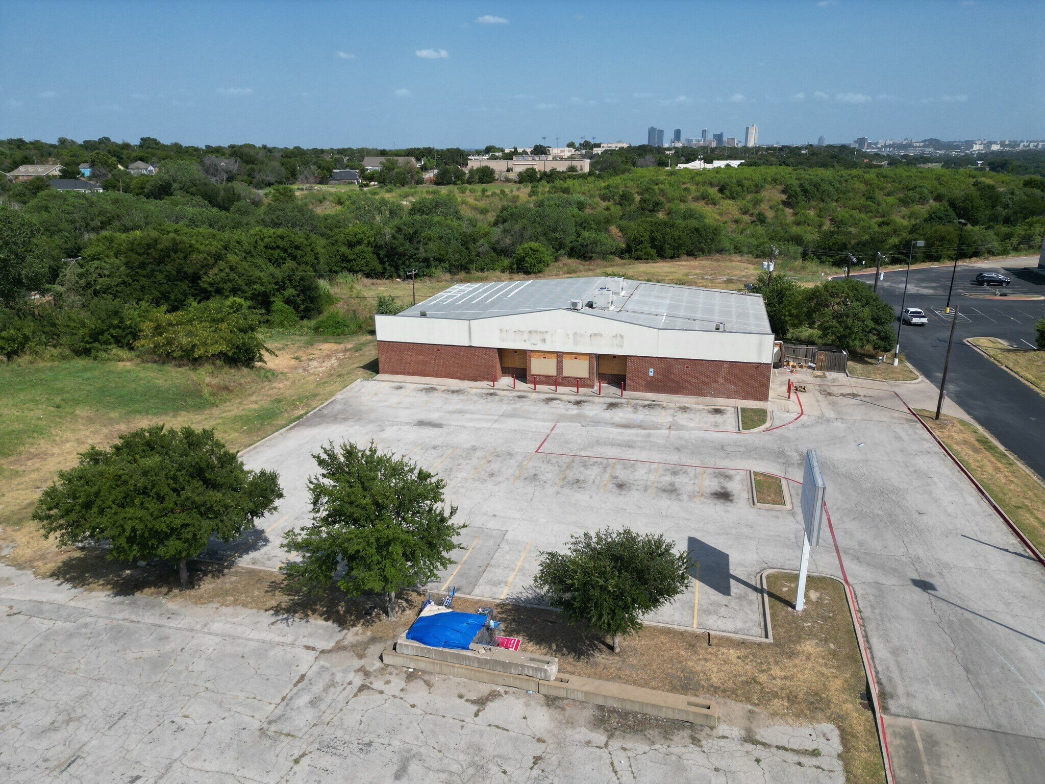 2100 Ephriham Ave, Fort Worth, TX for sale Building Photo- Image 1 of 1