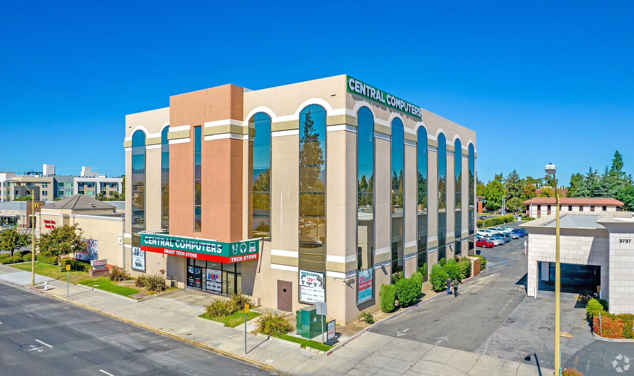 3777 Stevens Creek Blvd, Santa Clara, CA to rent Building Photo- Image 1 of 6