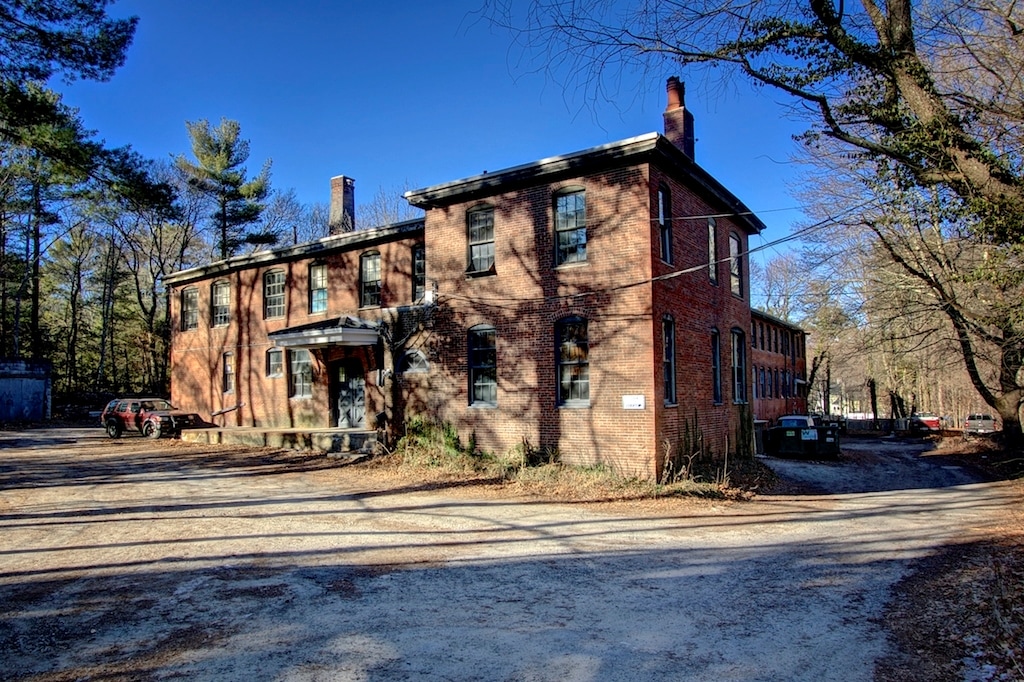 105 Chapman St, Canton, MA to rent Building Photo- Image 1 of 8