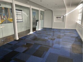 1 Station St, Bingham to rent Interior Photo- Image 2 of 2