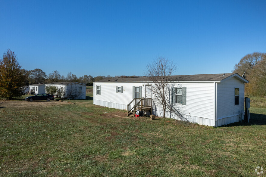 3237 Highway 92, Gray Court, SC for sale - Building Photo - Image 1 of 22