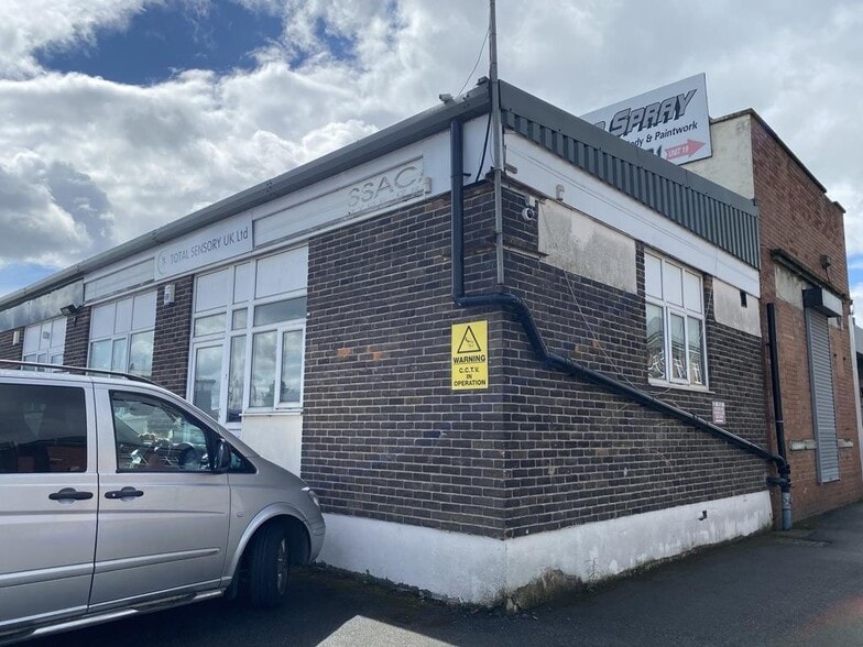 Carr Hl, Doncaster to rent - Building Photo - Image 1 of 5