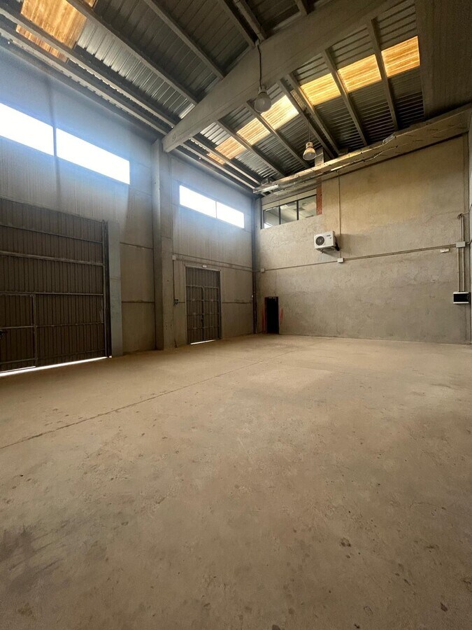 Llorenç del Penedès, TAR 43712 - Unit 01 -  - Interior Photo - Image 2 of 28