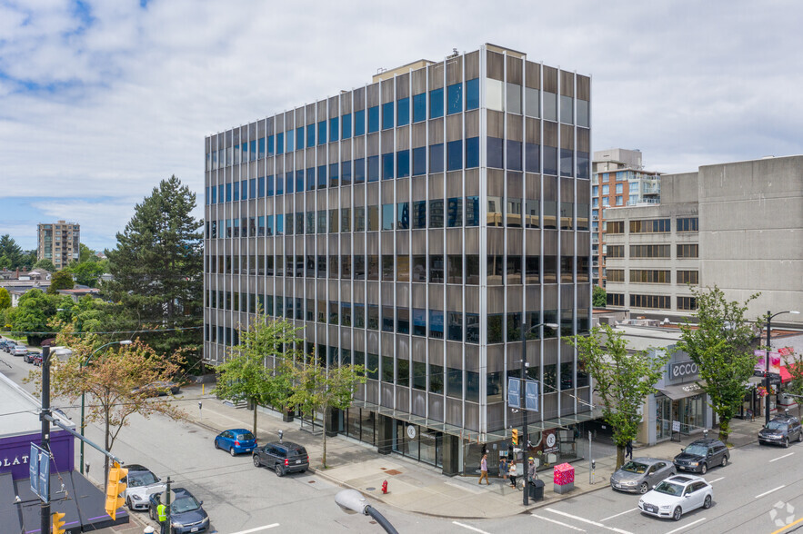 2699 Granville St, Vancouver, BC for sale - Primary Photo - Image 1 of 1