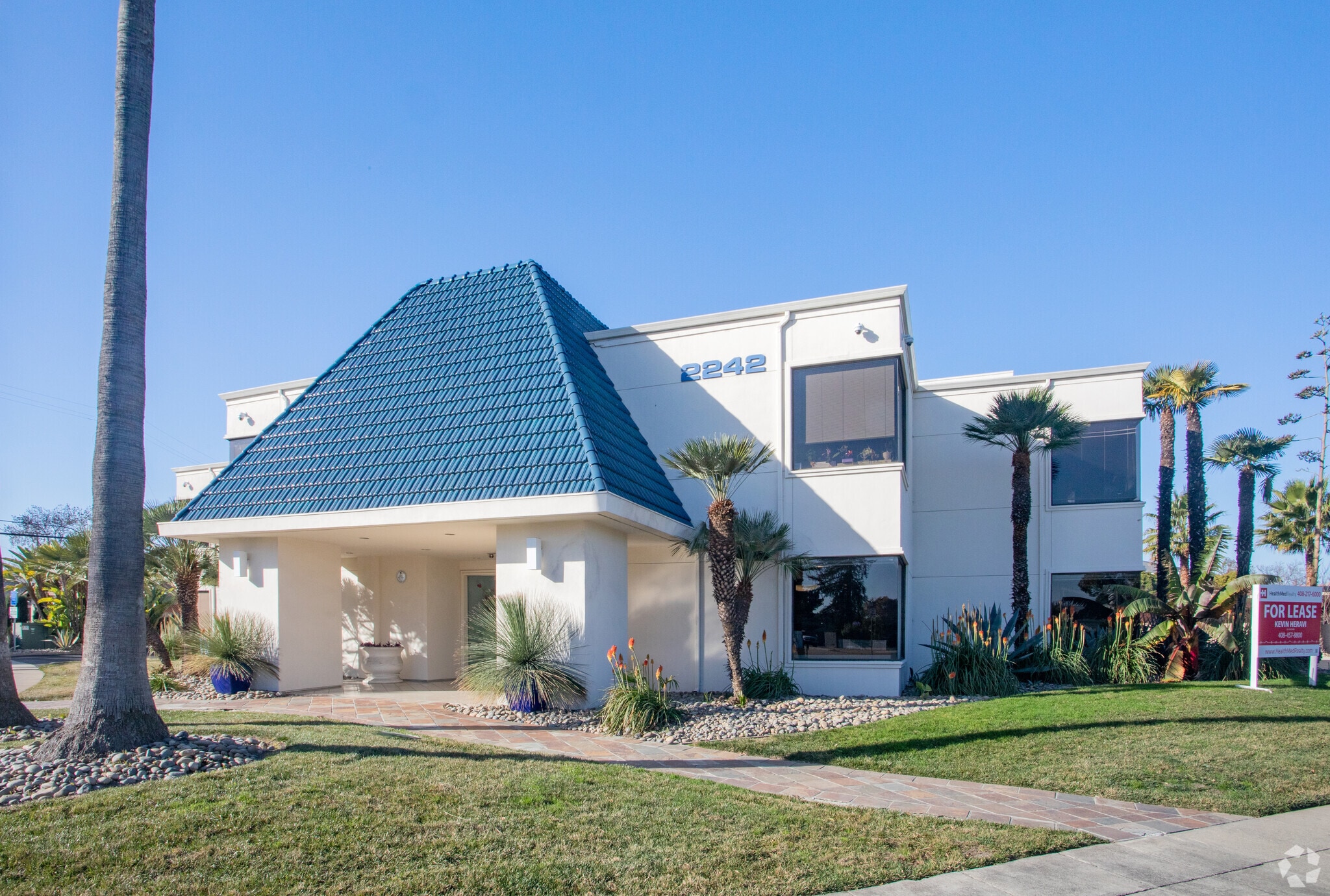 2242 Camden Ave, San Jose, CA to rent Building Photo- Image 1 of 15