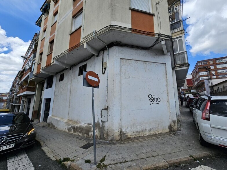 Calle Alonso Hipólito, Plasencia, Cáceres for sale - Building Photo - Image 3 of 3