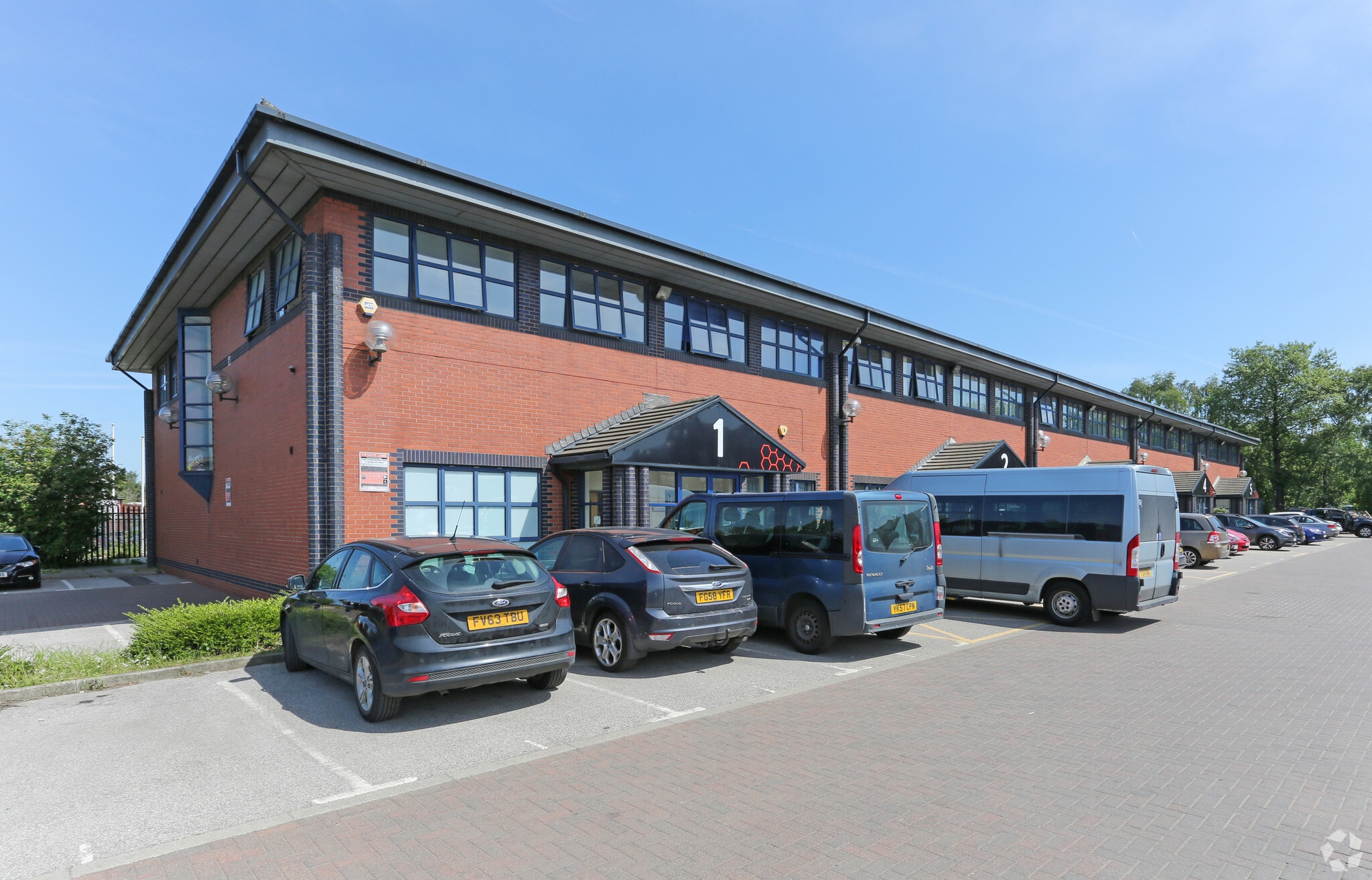 Rawmarsh Rd, Rotherham for sale Primary Photo- Image 1 of 1