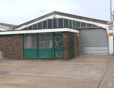 Darlington Close, Sandy for sale - Primary Photo - Image 1 of 1