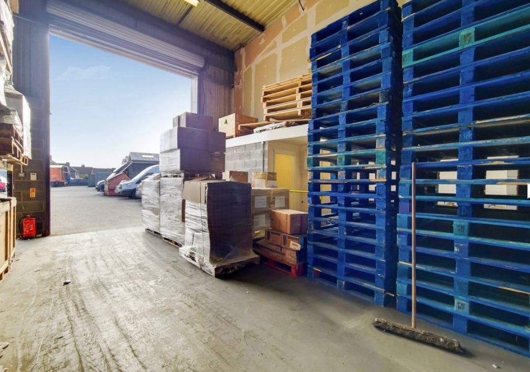 29-39 Pinfold Rd, Leicester to rent Interior Photo- Image 1 of 4