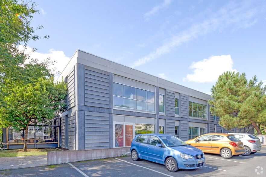 3 Rue Edouard Nignon, Nantes for sale - Primary Photo - Image 1 of 17