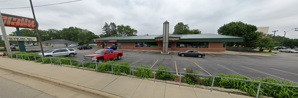 1005-1007 W Galena Ave, Freeport, IL for rent - Primary Photo - Image 1 of 3