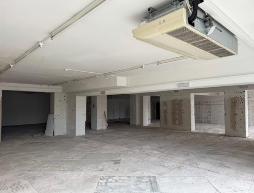 1-6 Clock Para, Enfield to rent Interior Photo- Image 1 of 1