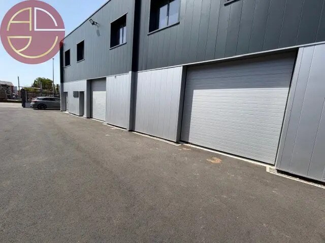 Industrial in Cugnaux to rent Building Photo- Image 1 of 12