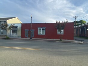 18 112th St, Troy, NY for rent Building Photo- Image 1 of 10