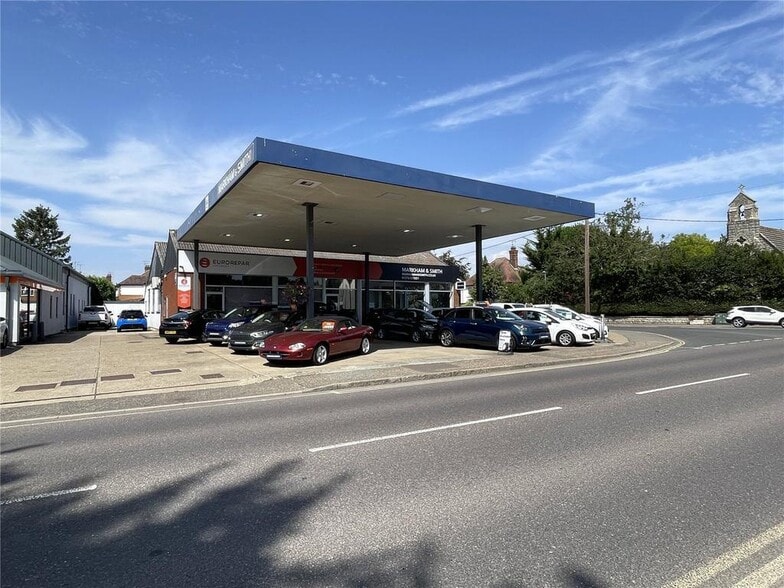 Newland St, Witham to rent - Building Photo - Image 2 of 10