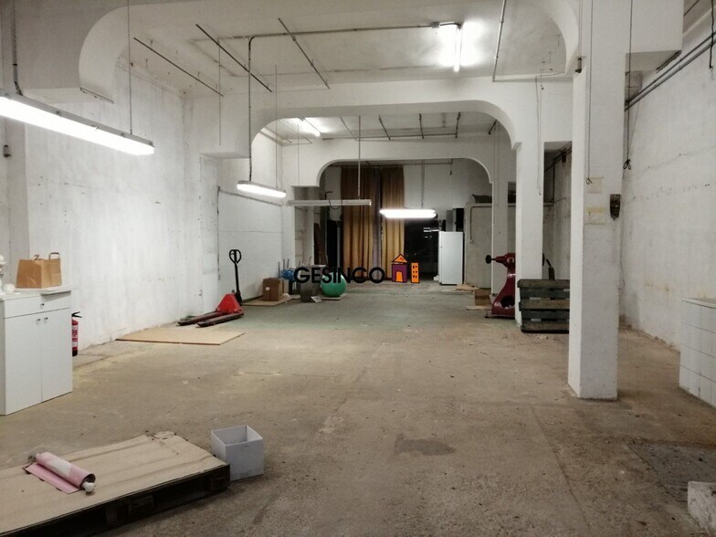 Retail in Ontinyent, Valencia to rent - Building Photo - Image 3 of 7