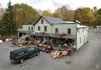 More details for 47 Main St S, Woodbury, CT - Retail for Rent