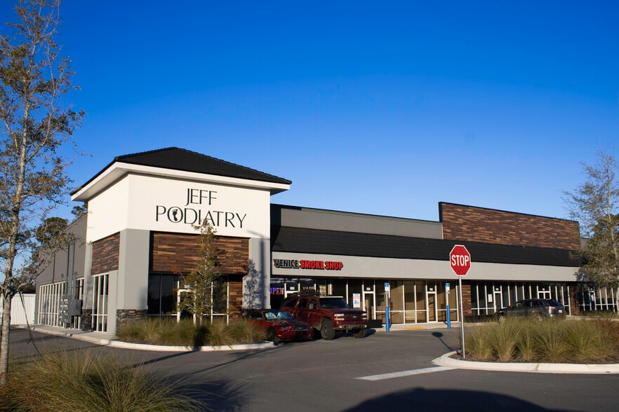 96032-96098 Victorias Pl, Yulee, FL to rent - Building Photo - Image 3 of 8