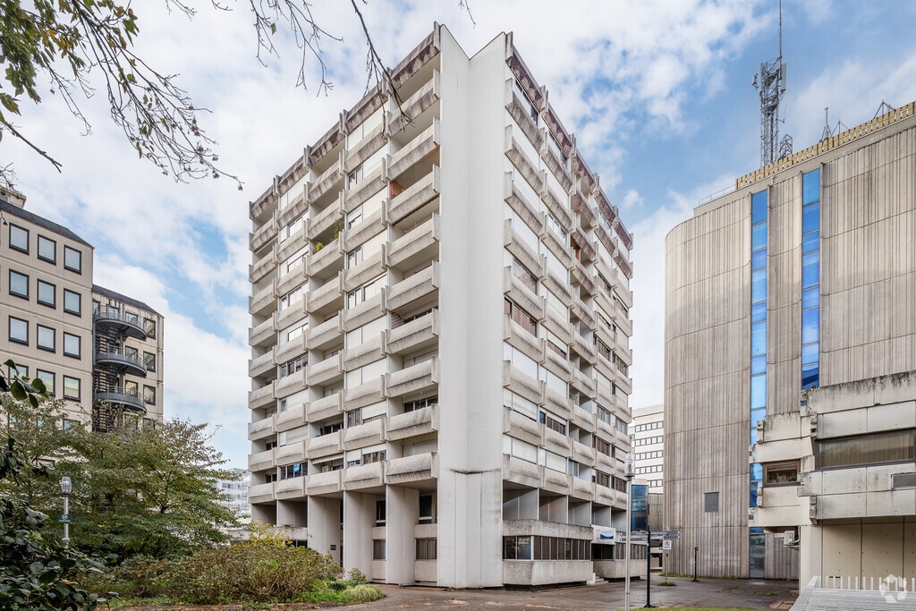 Location Bureaux 115 m² - Photo 1