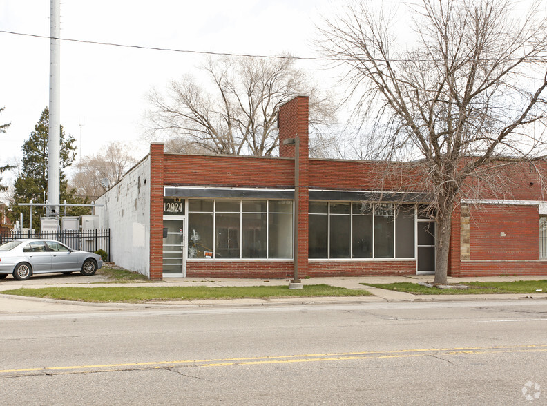 12924 W 7 Mile Rd, Detroit, MI for sale - Primary Photo - Image 1 of 1