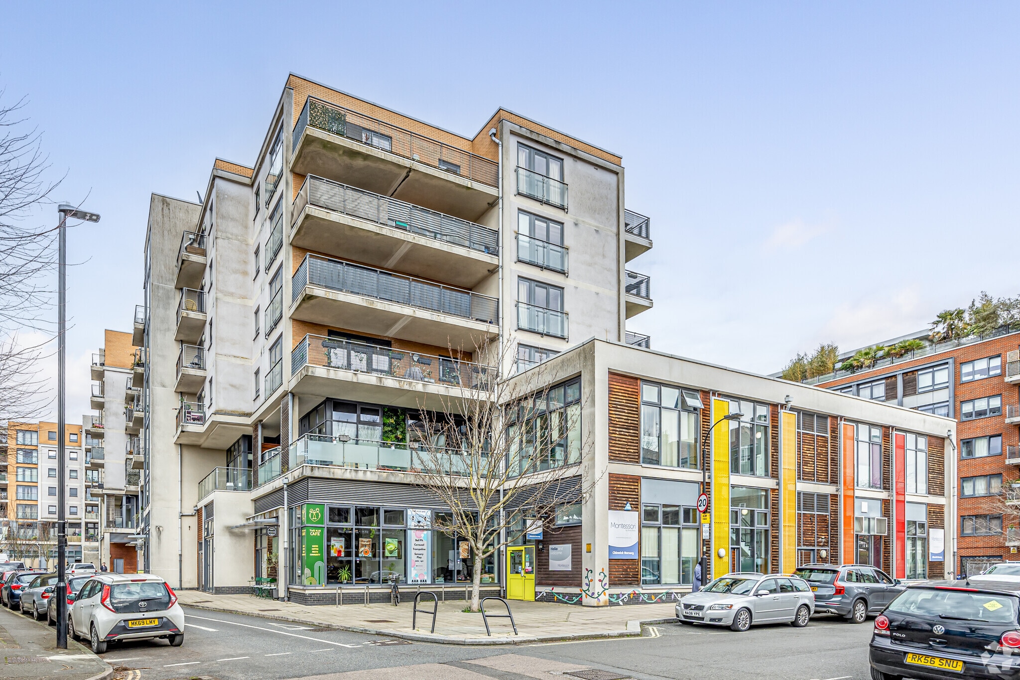 Warple Way, London for sale Primary Photo- Image 1 of 19