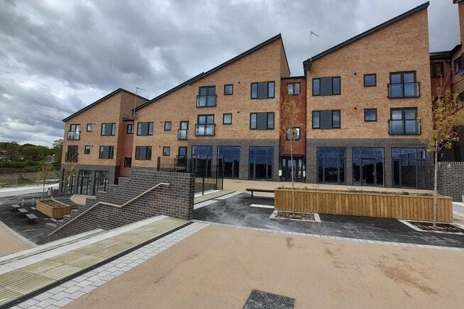 Wallingford Rd, Basingstoke for sale - Building Photo - Image 1 of 1