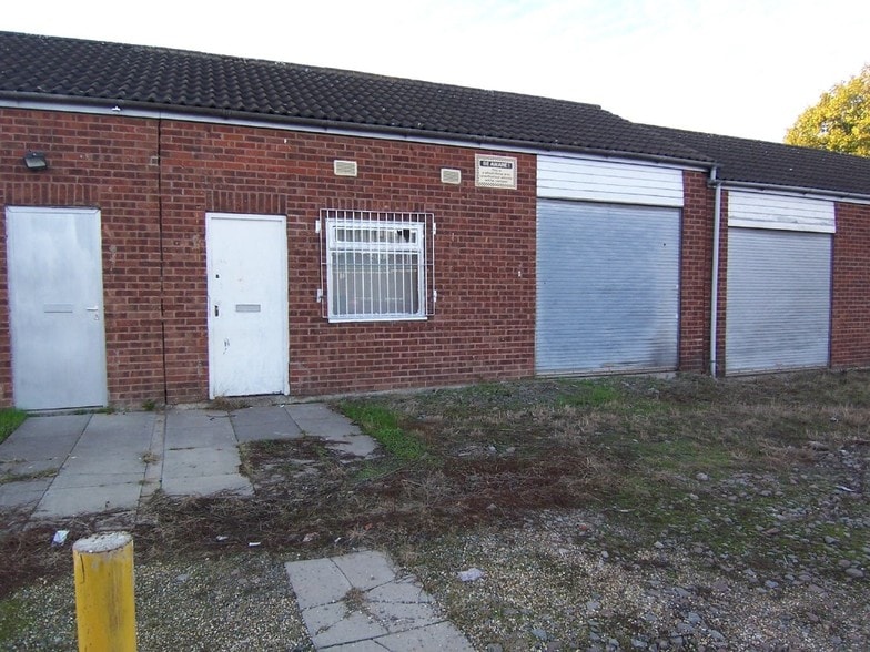 Marlow Rd, Leicester to rent - Building Photo - Image 2 of 3