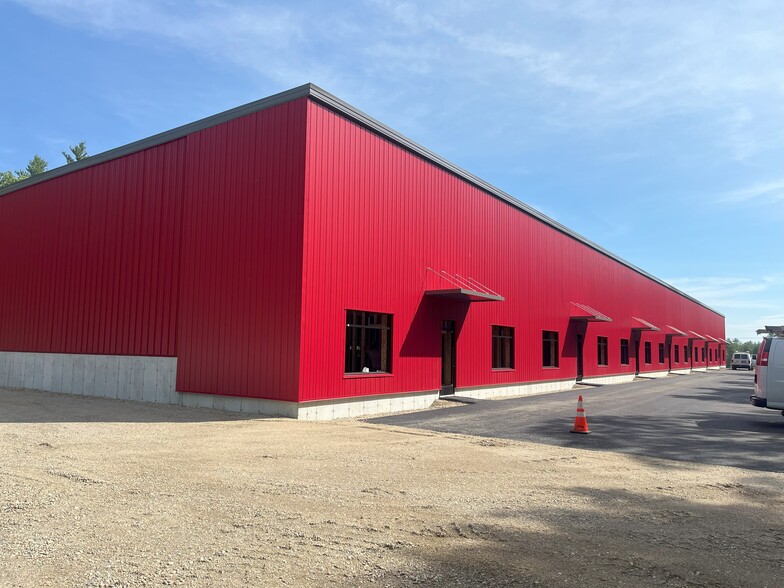 South Shore Abington Industrial Park, Abington, MA for rent - Building Photo - Image 1 of 11