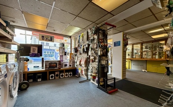 14 The Hollow, Earl Shilton to rent Interior Photo- Image 2 of 15