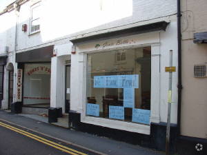 16 Westgate, Sleaford to rent - Building Photo - Image 2 of 4
