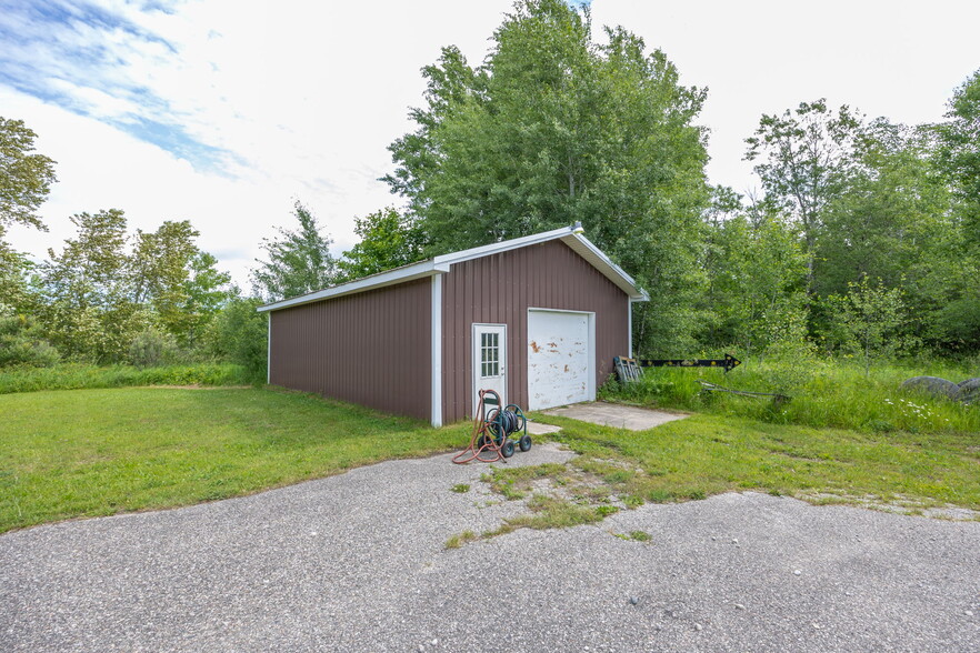 18564 200th Ave, Tustin, MI for sale - Building Photo - Image 3 of 48